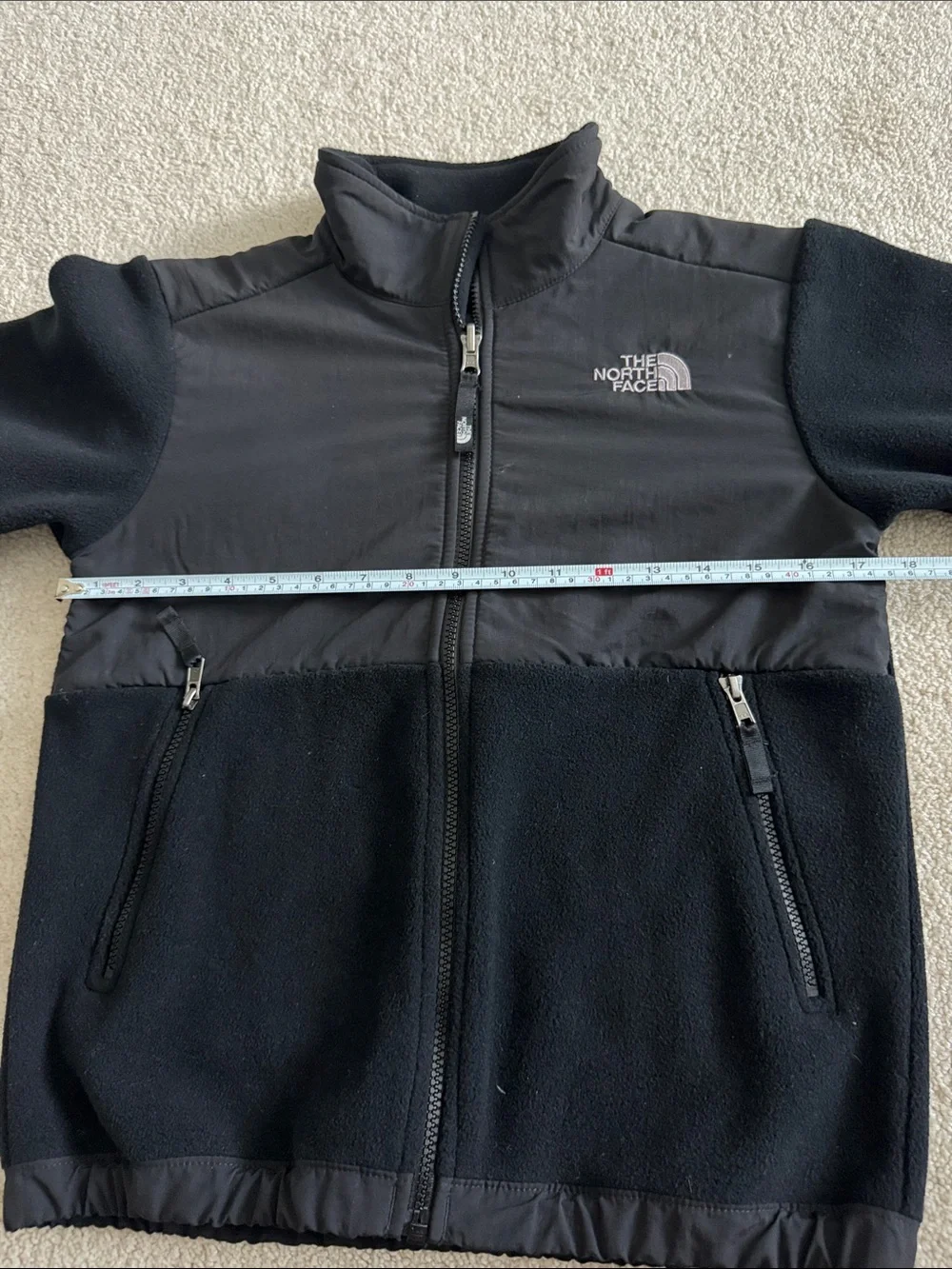 The North Face Kids Denali Fleece Jacket Full-Zip Black - Youth Medium (10/12)